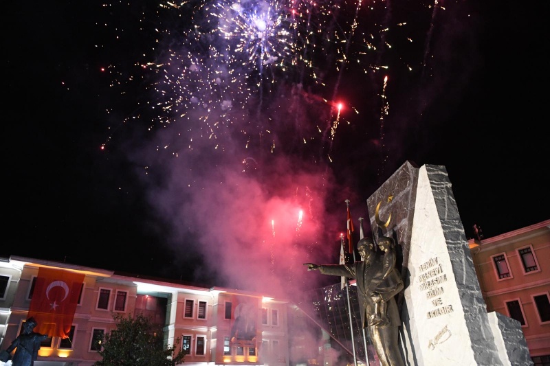 19 Mayıs (21)