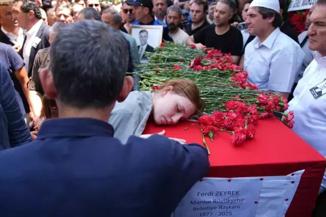 Ferdi Zeyrek E Veda Ozgur Ozel Gozyaslarina 18727876 3758 M