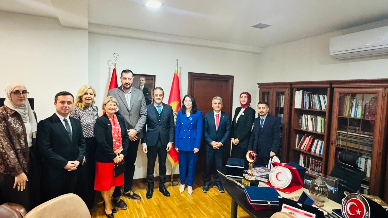 A37Afe88 A064 4502 84E3 058680B3D7Ad