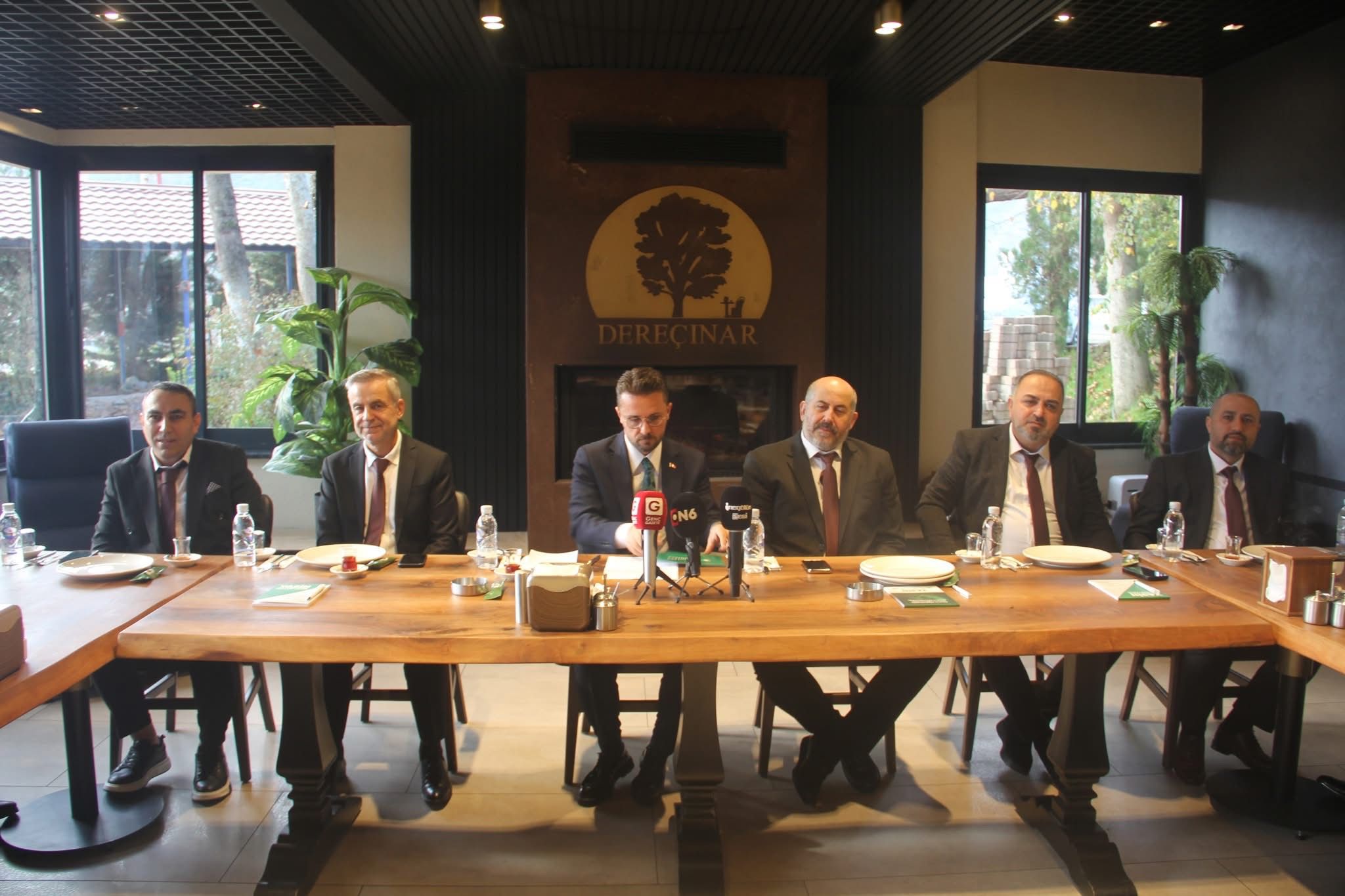 B70Feef9 B121 4918 Ad67 79088Dda07F3