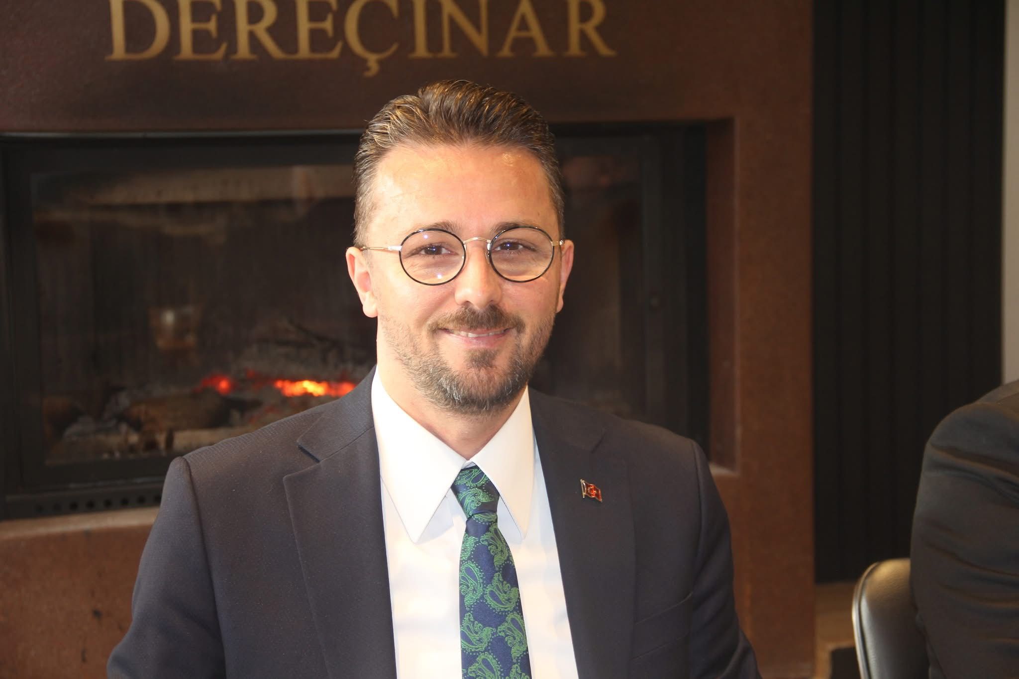 Ea54E5B9 A546 4865 A130 C5F21Bb15382