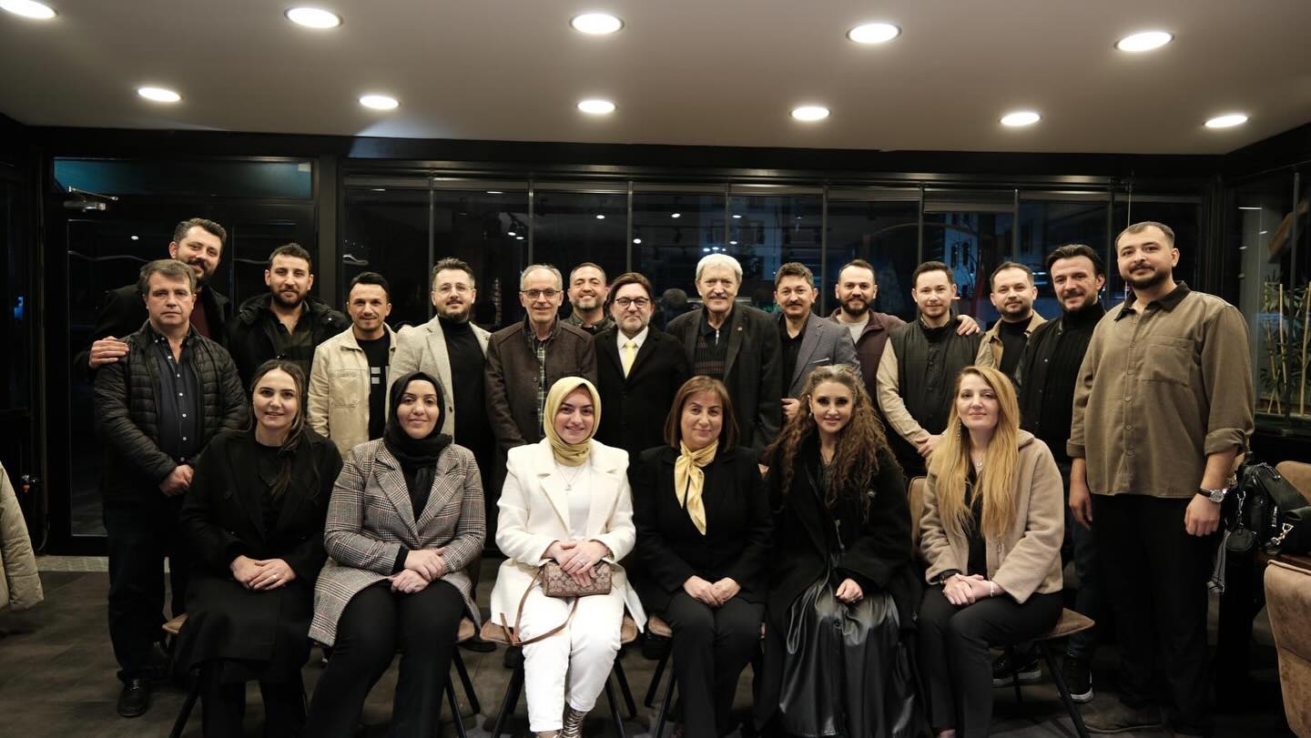 622802575 18345408706227843 669421832067090941 N