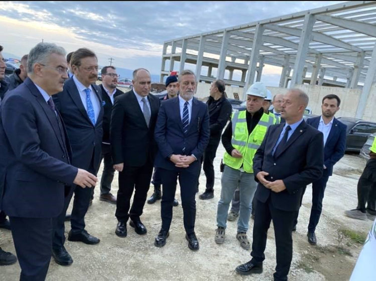 Aw632726 01 1770014857 143 X750