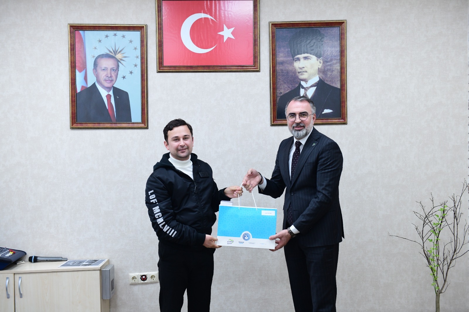 Whatsapp Image 2026 02 11 At 16.13.06 (1)