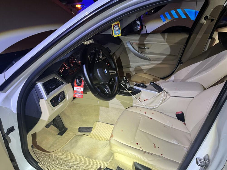 Aw685246 04 1776407891 374 X750