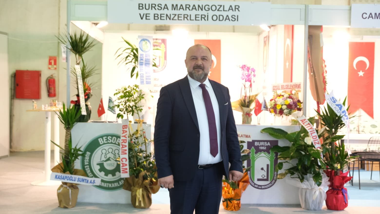 F122B103 F245 498F B12D E1932A1Ddb6A