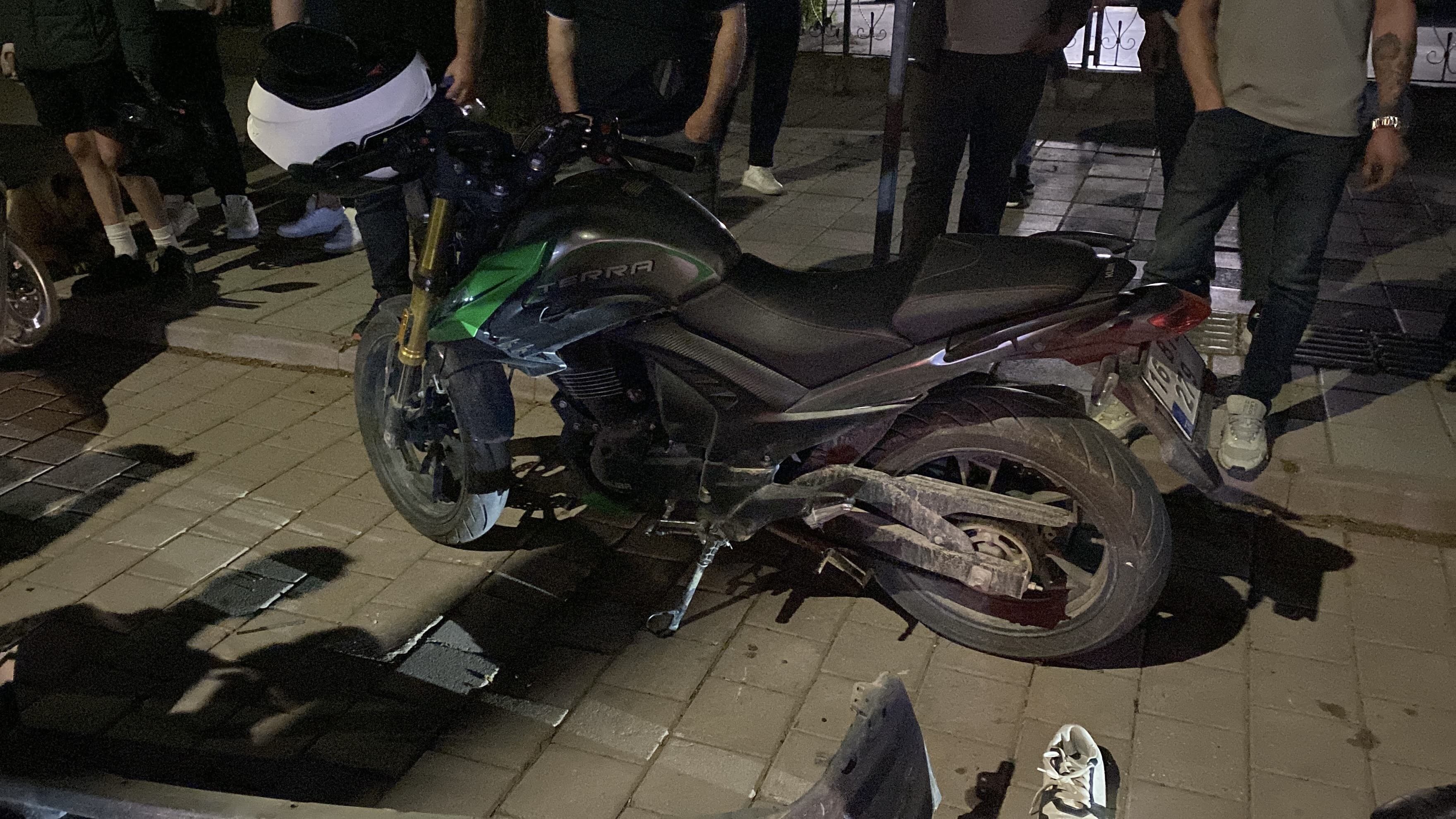 A W718250 03
