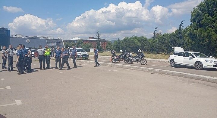 Bursa'da adliye önünde korku dolu anlar