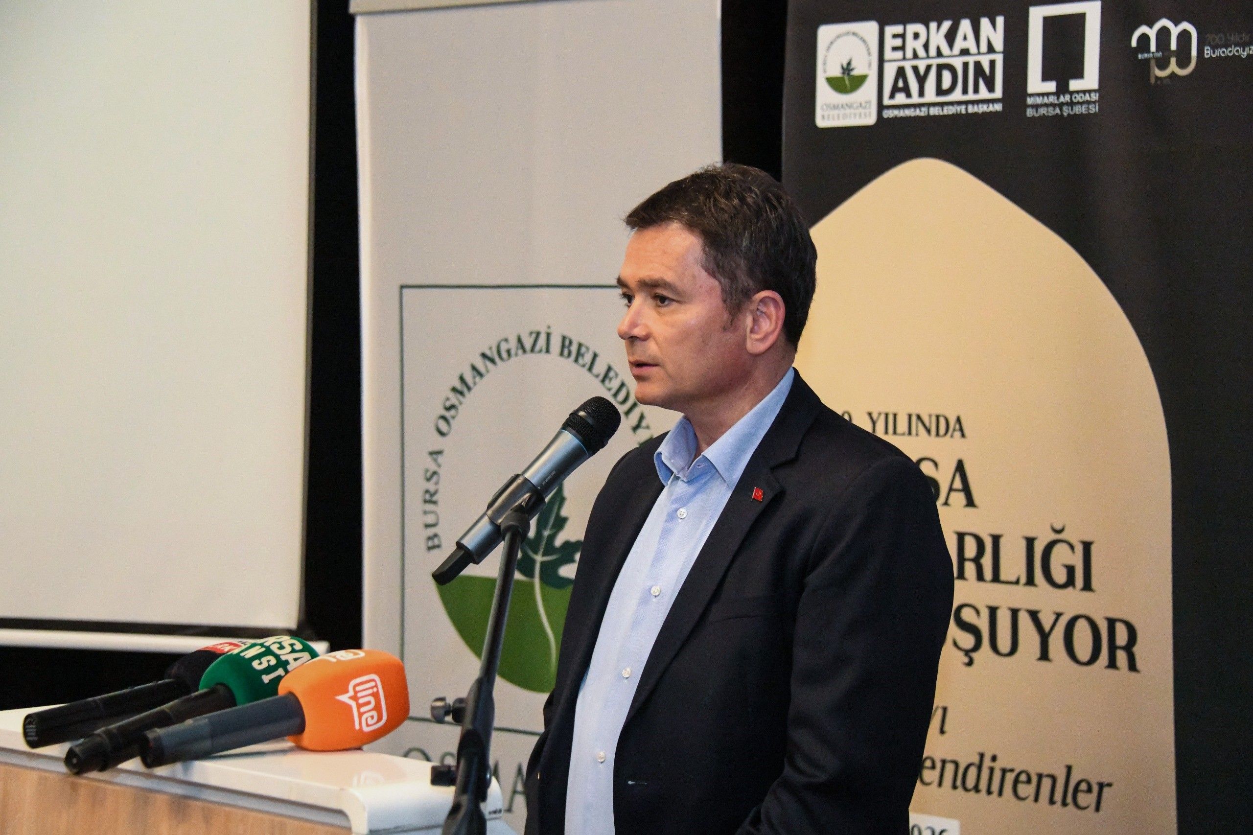 Osmangazi'de Bursa'nın mimari kimliğine ışık tutan panel