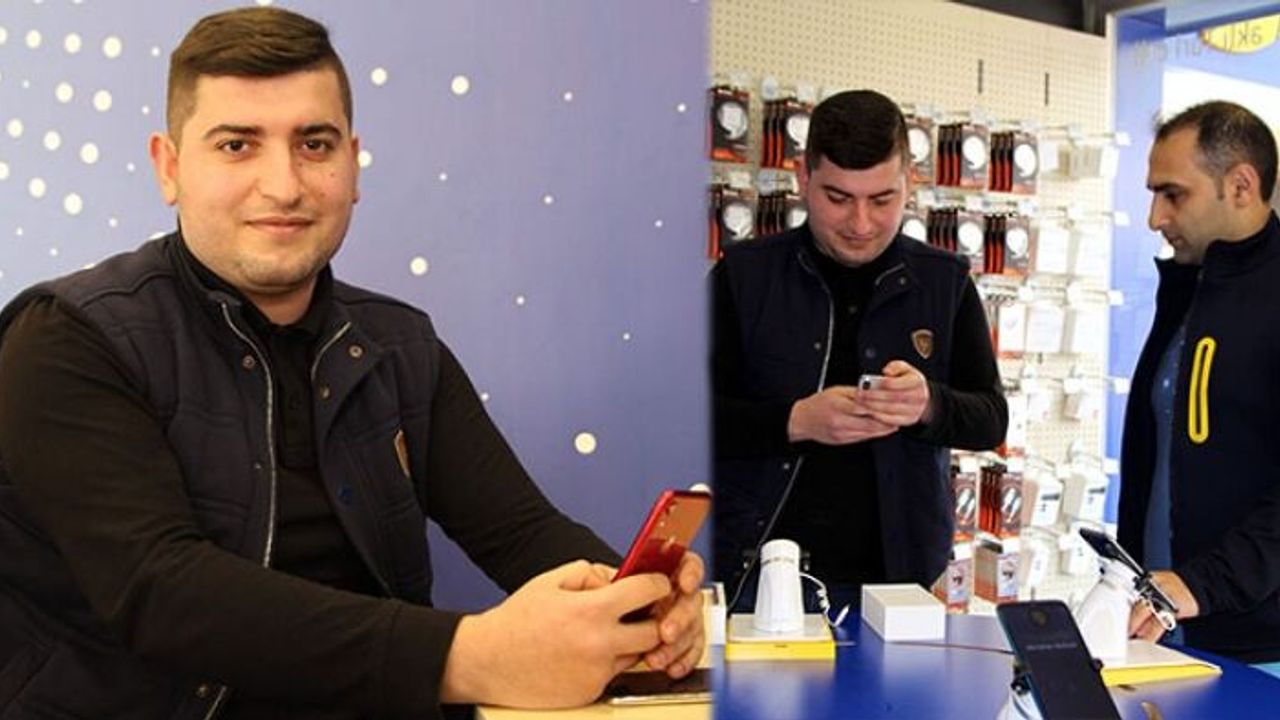 15 günde bir telefon değiştiriyor, şimdiden 600'ü geçti
