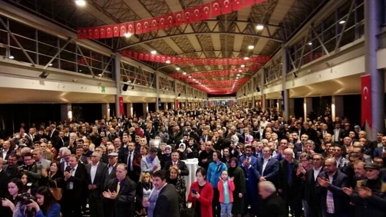 Başkan Aktaş, binlerce Bursalıyla bir araya geldi