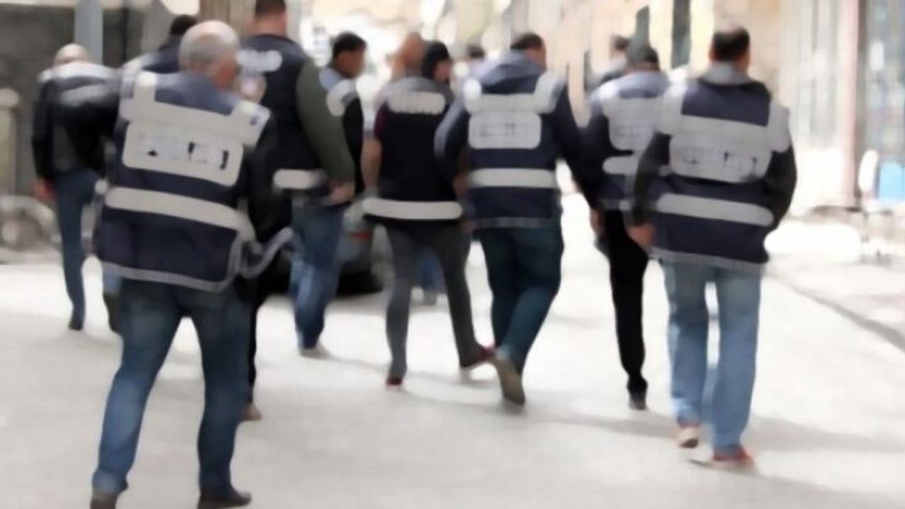 Cumhuriyet tarihinin en büyük operasyonu yapıldı