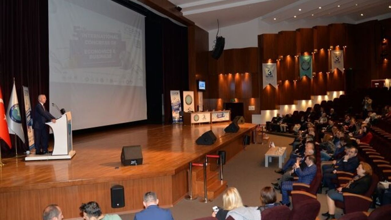 Ekonominin kalbi Bursa atıyor, Uluslararası zirve başladı