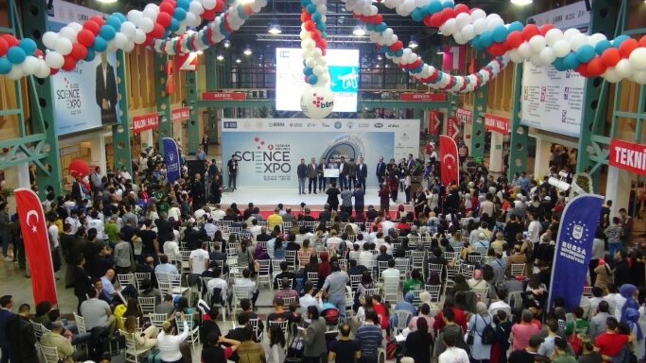 Bu gurur Bursa'nın. 200 bin kişi on binlerce çalışma!