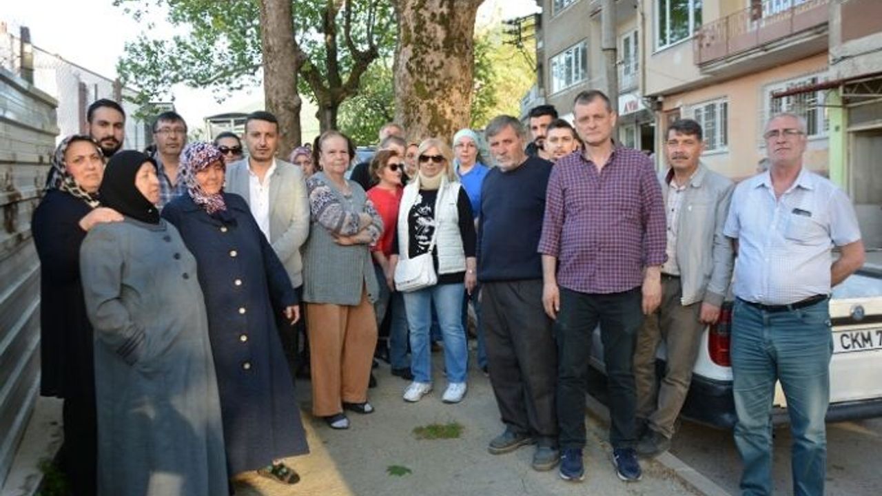 Bursa'da evleri mühürlenen mahalle isyan etti: "Günlerdir çalışma yapılmıyor"