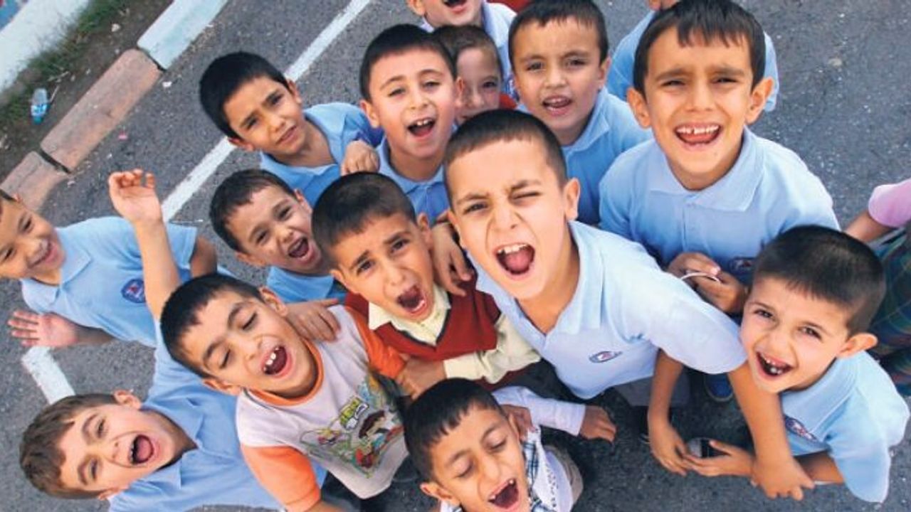 Tatiller hangi tarihlerde olacak ? 2 yeni tatil resmen açıklandı