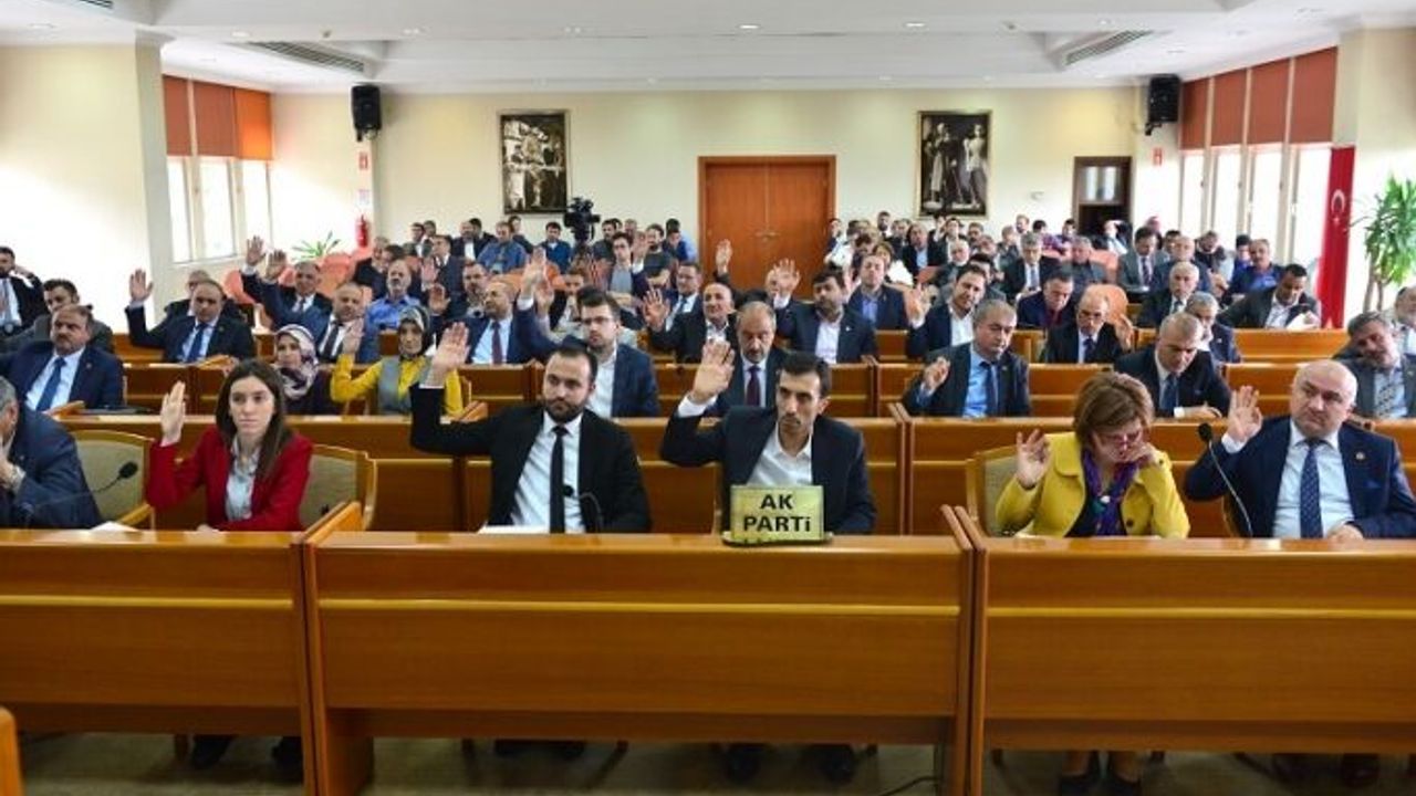 Yıldırım Belediyesi 9 müdür kadrosunu iptal etti!