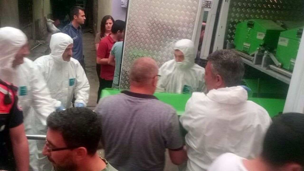 Kendini öldürmüş halde günler sonra evde bulundu