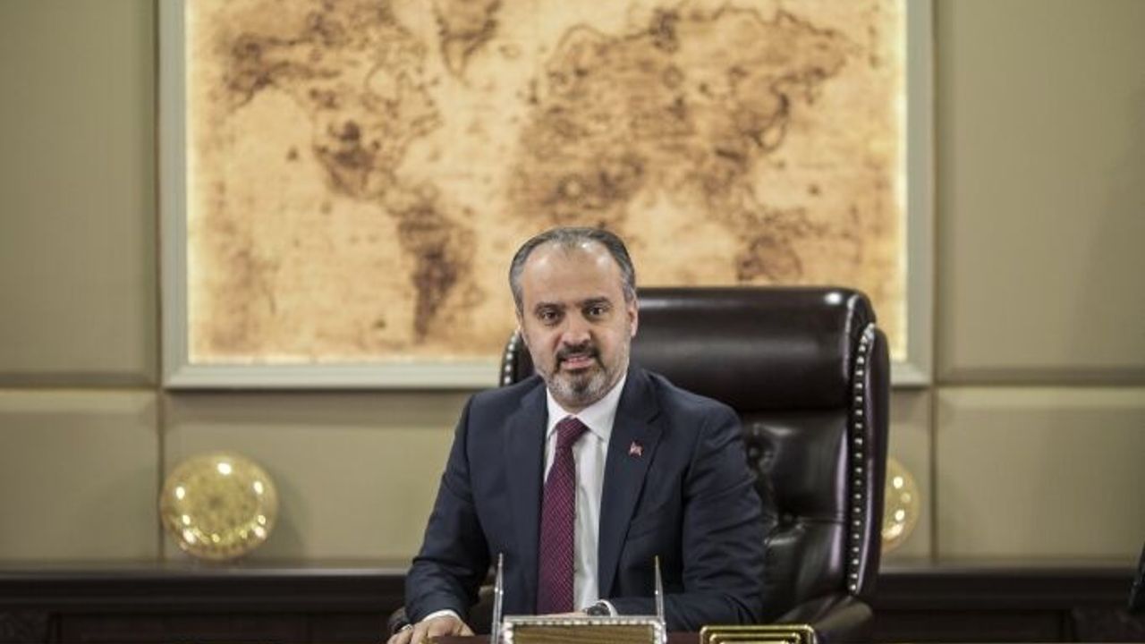 Aktaş'a sosyal medyadan algı operasyonu!  30 Ağustos oy birliği ile kabul edildi