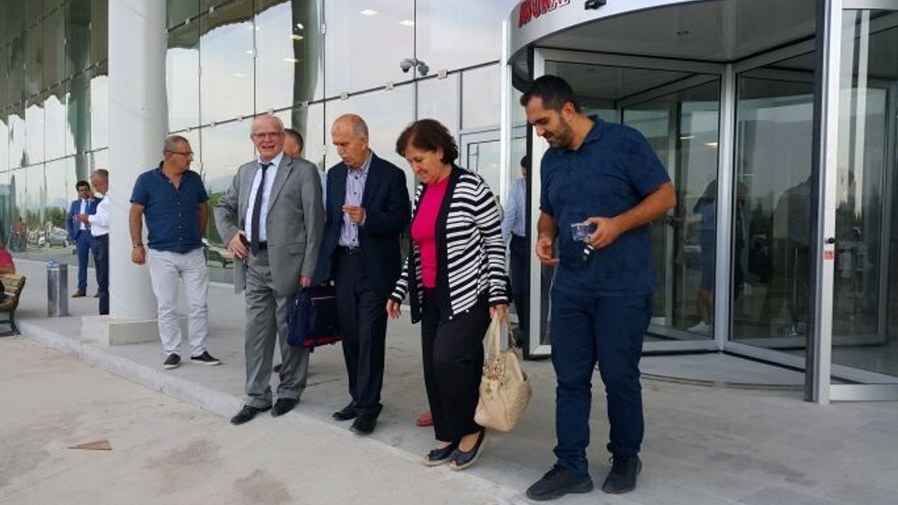 FETÖ'den yargılanan Bursa eski valisi davada gelirini açıkladı