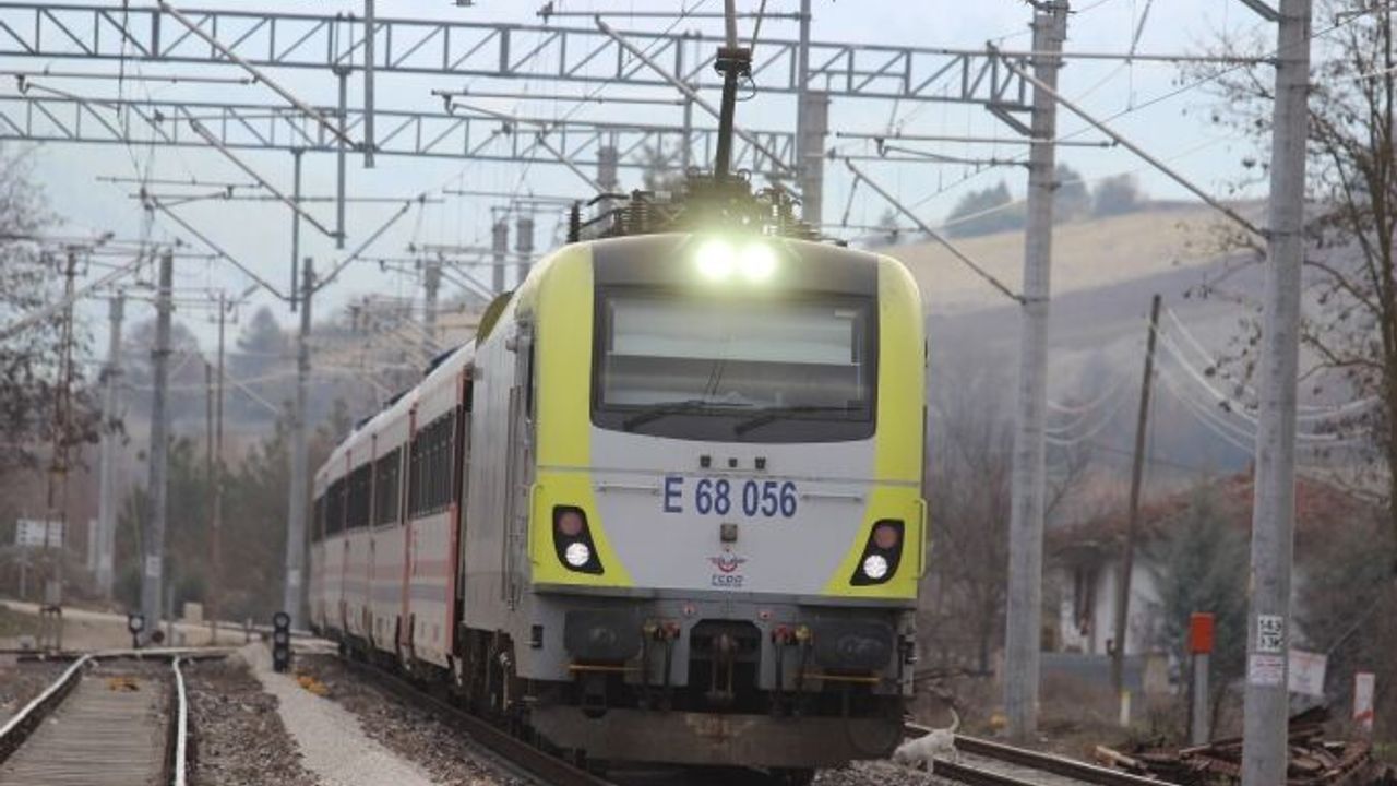 85 yıldır Bursa'dan tren geçiyor, kimse bilmiyor