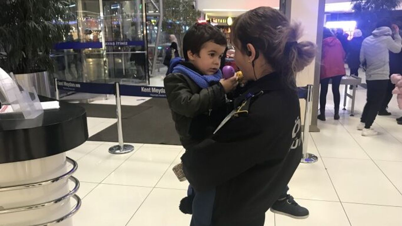 AVM'de çocuğunu bırakıp kaçan anneye hapis