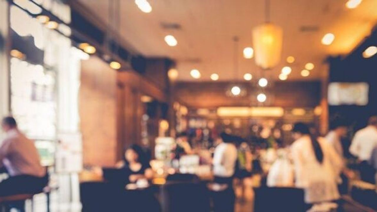 Bursa'da market, kuaför, kafeler, restoranlar kaça kadar açık ?