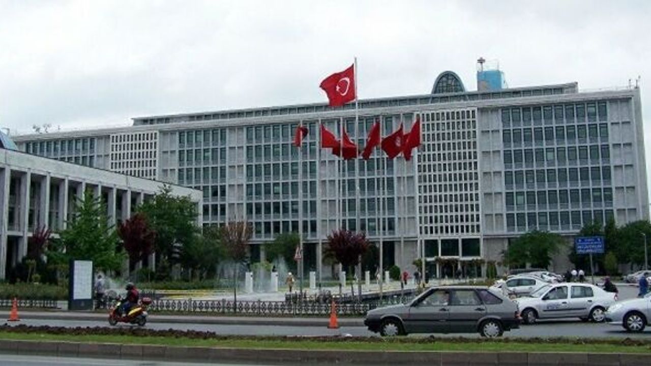"İBB BORÇ DAHİ ALAMAYACAK DURUMA GELDİ" İDDİASI
