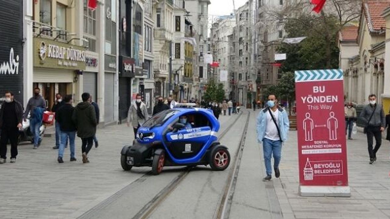 İSTANBUL'DA KISITLAMA YOKMUŞ GİBİ GÖRÜNTÜLER