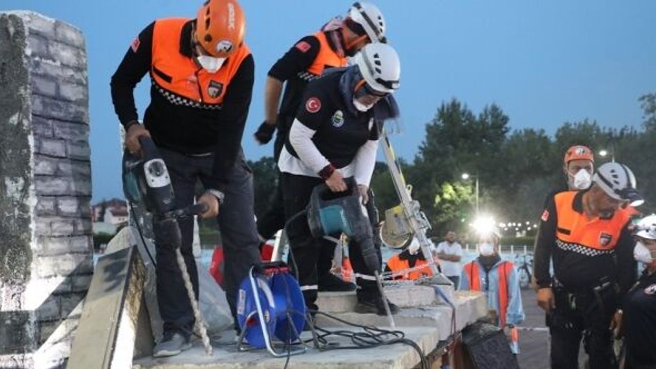 İNEGÖL'DE KURTARMA OPERASYONU NEFES KESTİ