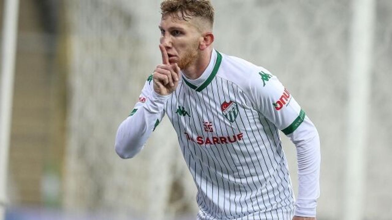BURAK KAPACAK GERİ Mİ DÖNÜYOR?