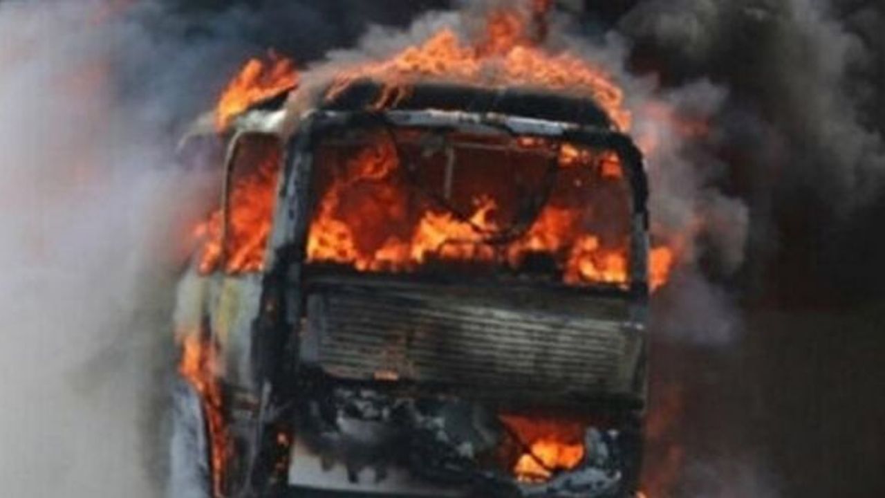 İSTANBUL'DAN HAREKET ETTİ: 46 KİŞİ YANARAK ÖLDÜ