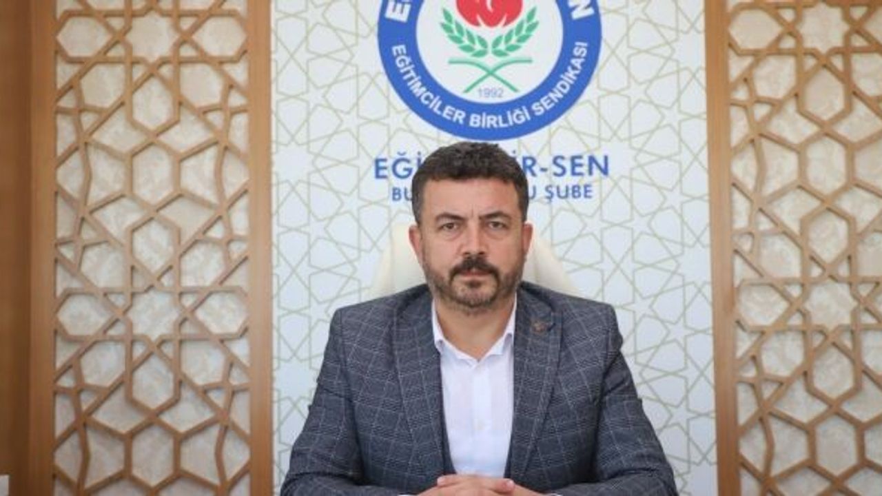 BAŞKAN ACAR: “MILLÎ VİCDANIN SESİ MEHMET AKiF ERSOY’U RAHMETLE YÂD EDİYORUZ"