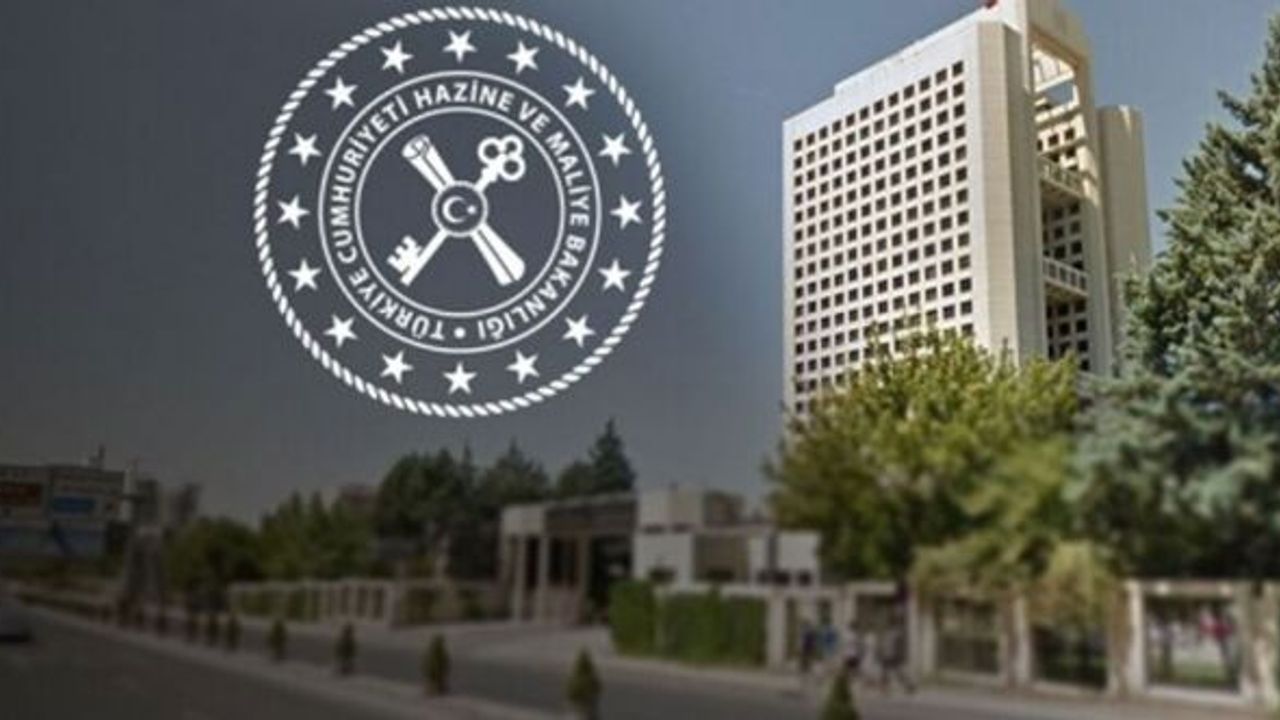 HAZİNE VE MALİYE BAKAN YARDIMCILARI GÖREVDEN ALINDI