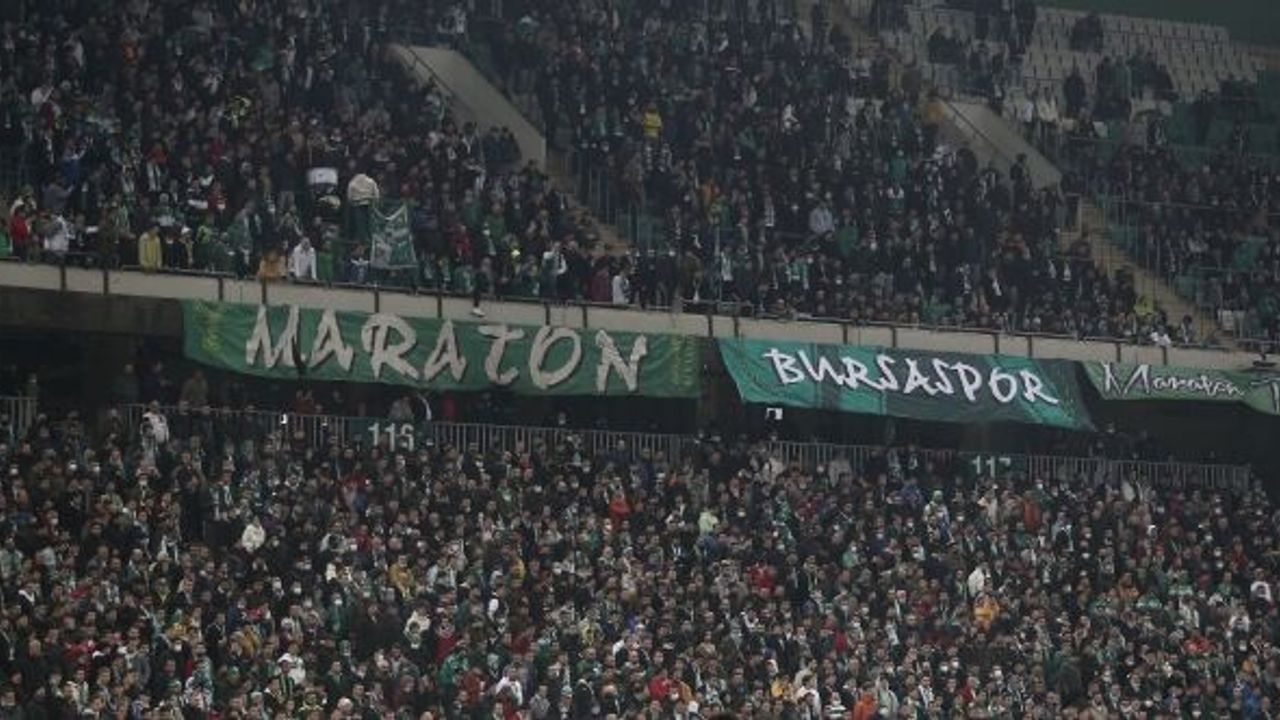 BURSASPOR'A KÖTÜ HABER: "USULSÜZ SEYİRCİ ALINDI"