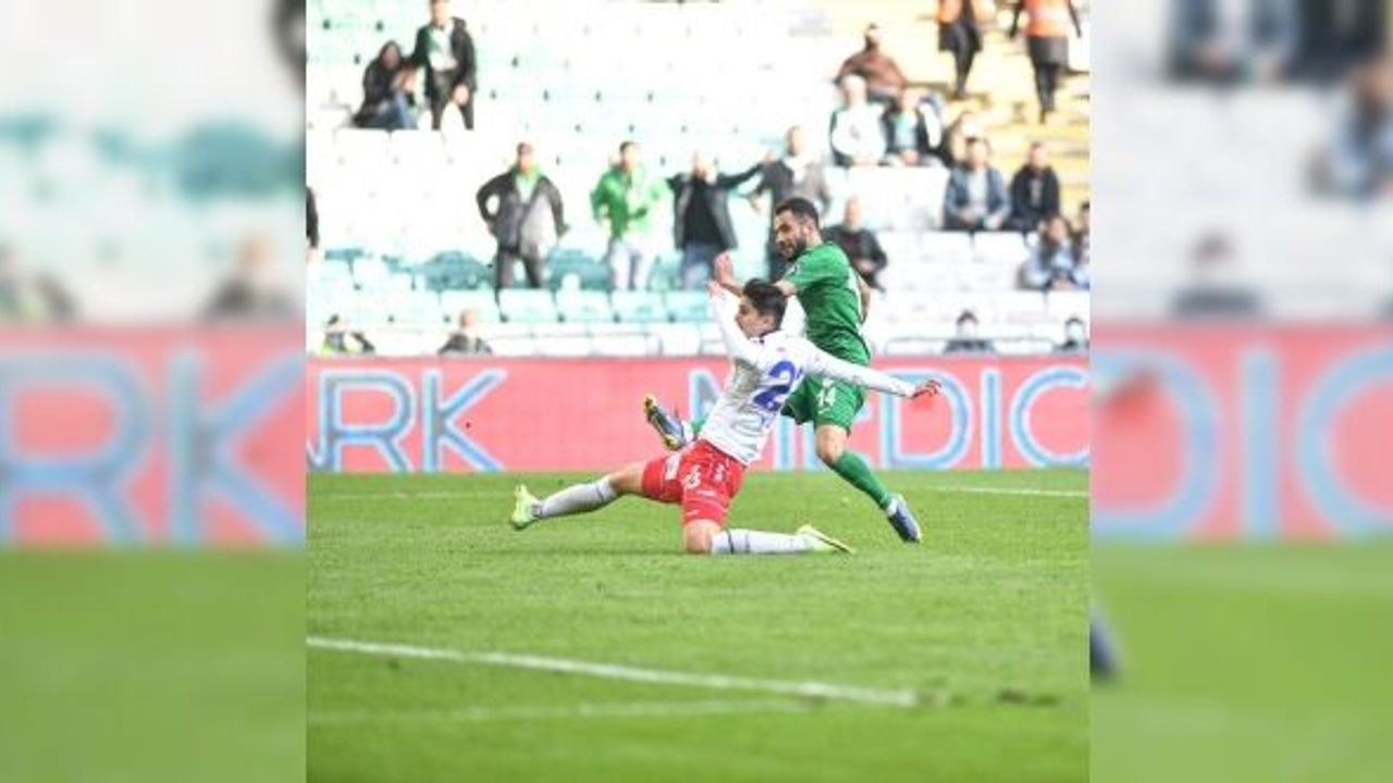 BURSASPOR HAFTALAR SONRA GALİBİYETLE TANIŞTI