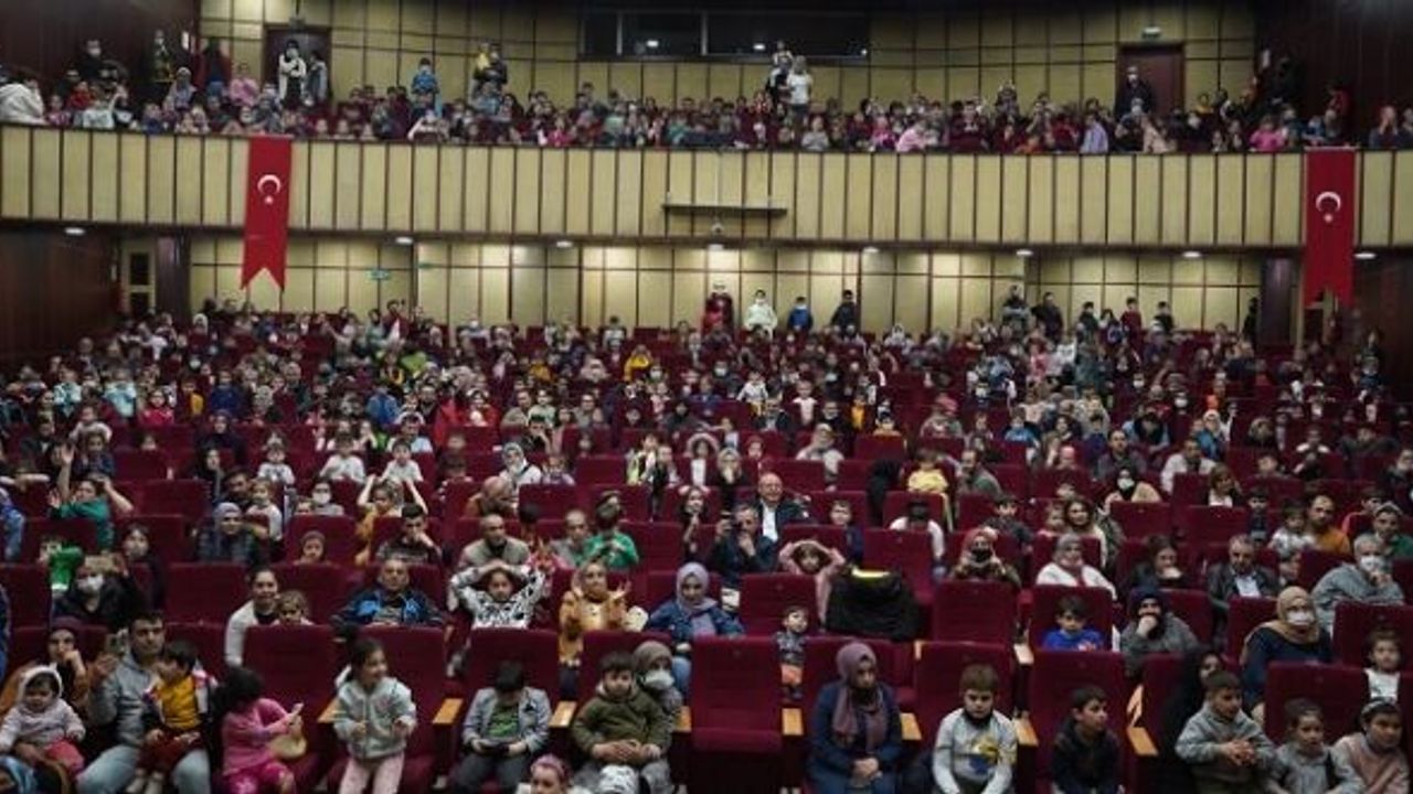YILDIRIM'DA İFTAR PROGRAMLARI BÜYÜK İLGİ GÖRÜYOR