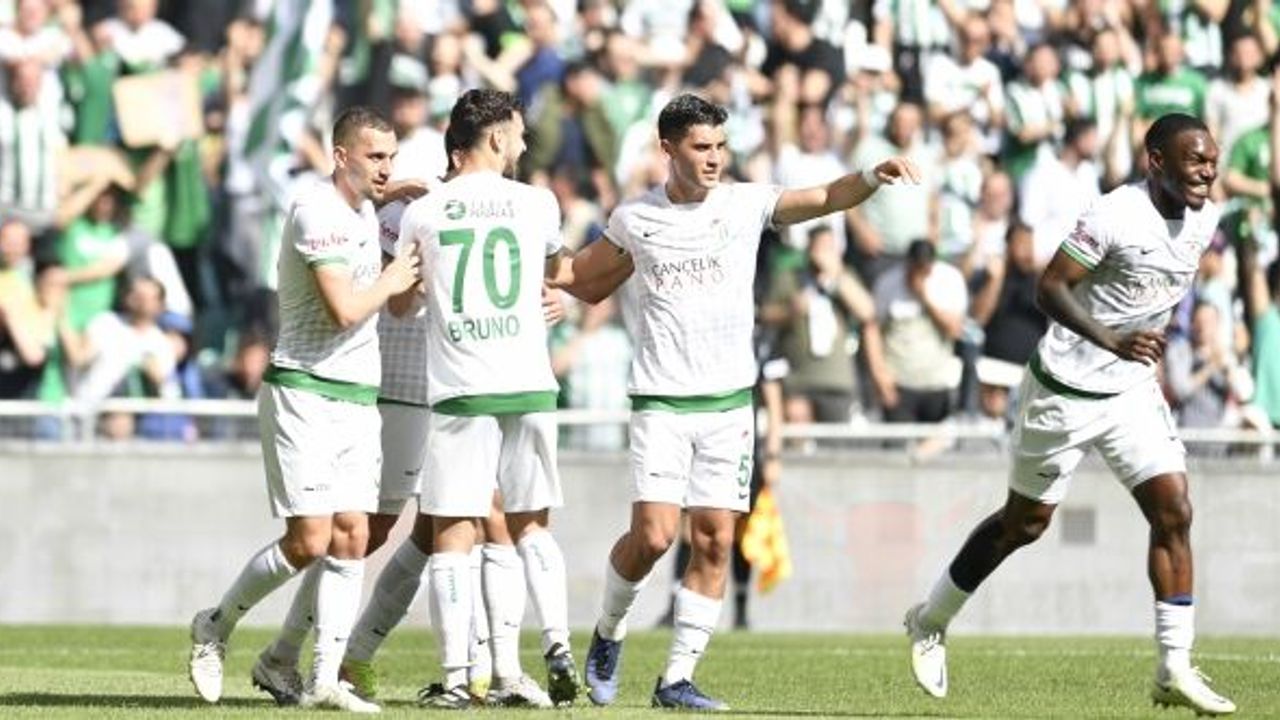 TİMSAH 2 MAÇINI KAZANIRSA LİGDE KALIYOR