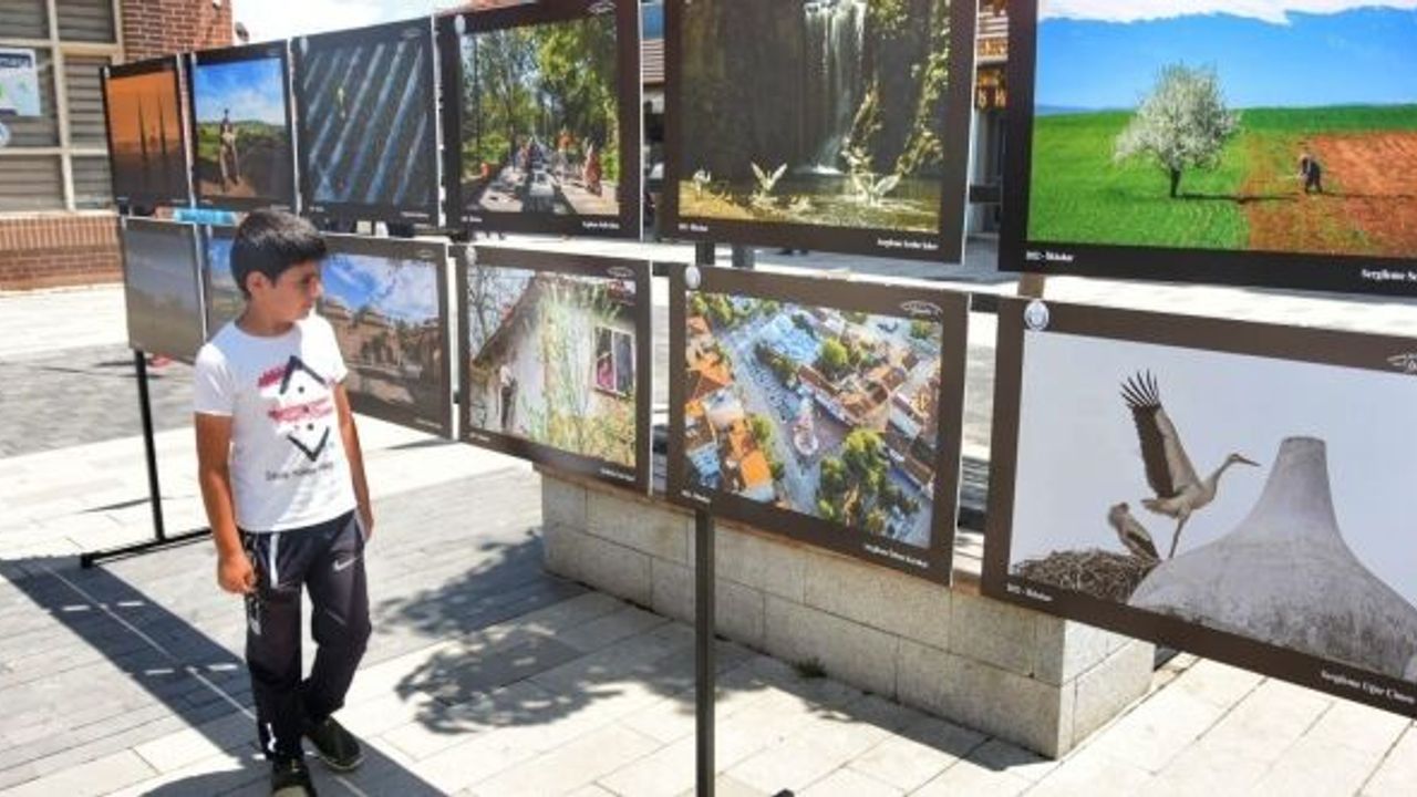 YENİŞEHİR’DE FOTOĞRAF SERGİSİ VE ÖDÜL TÖRENİ YAPILDI