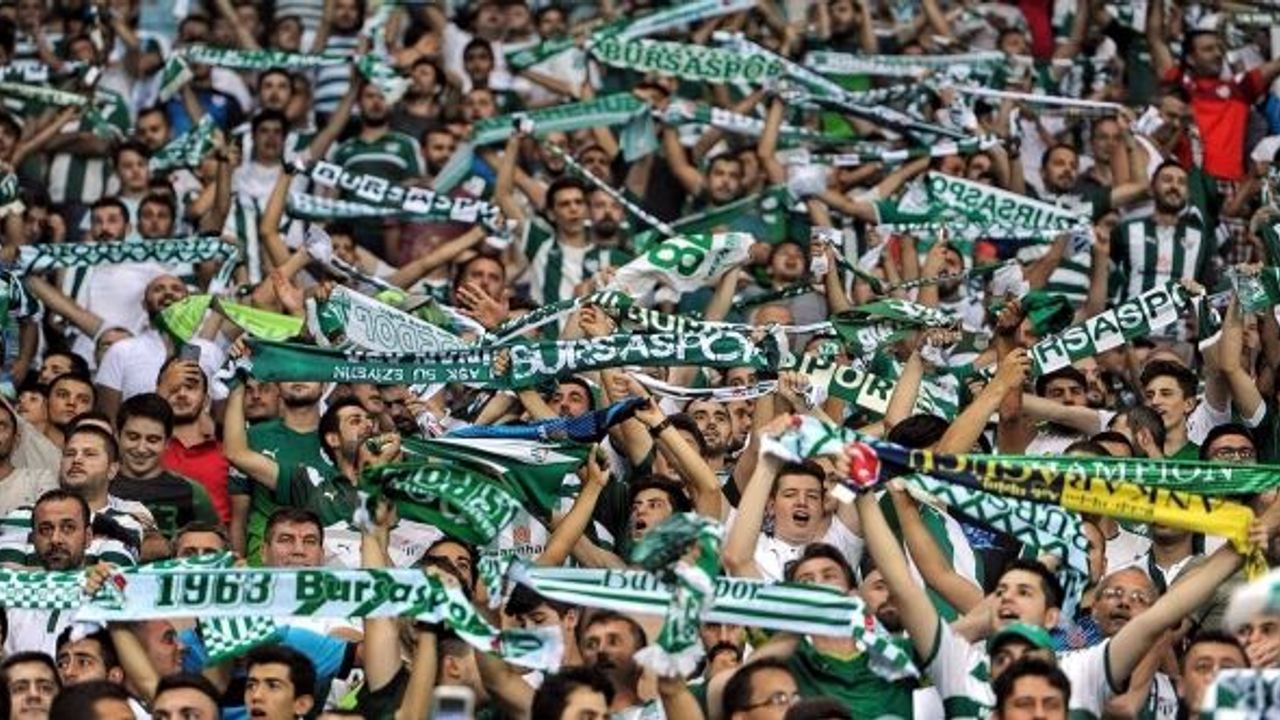 BURSASPOR KULÜBÜ MALİYETLER NEDENİYLE FORMALARA ZAM YAPTIĞINI DUYURDU