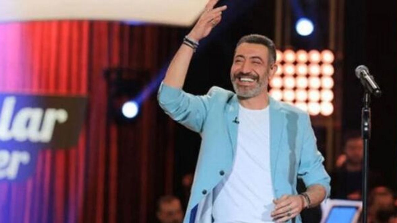 HAKAN ALTUN BURSA'DA SAHNE ALIYOR