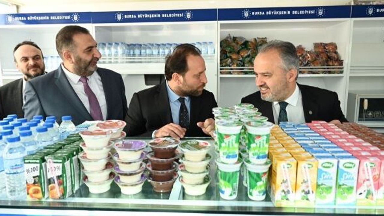 BURSA'DA ÖĞRENCİLERE ÜCRETSİZ KANTİN HİZMETİ