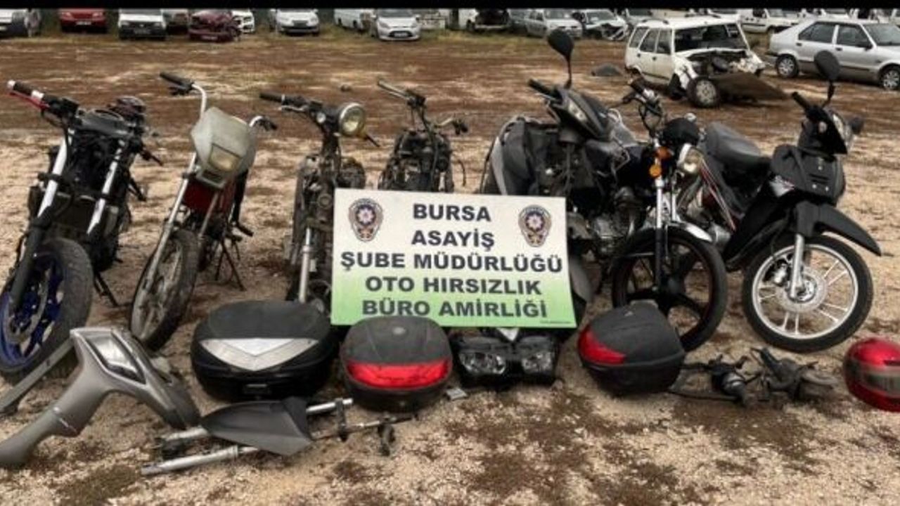 BURSA'DA MOTOSİKLET HIRSIZLARININ ŞİFRESİ DEŞİFRE OLDU