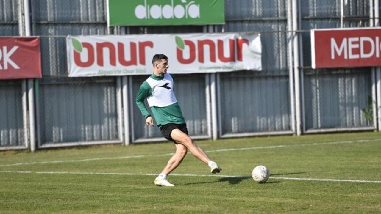 BURSASPOR HAZIRLIKLARA SON GAZ DEVAM EDİYOR