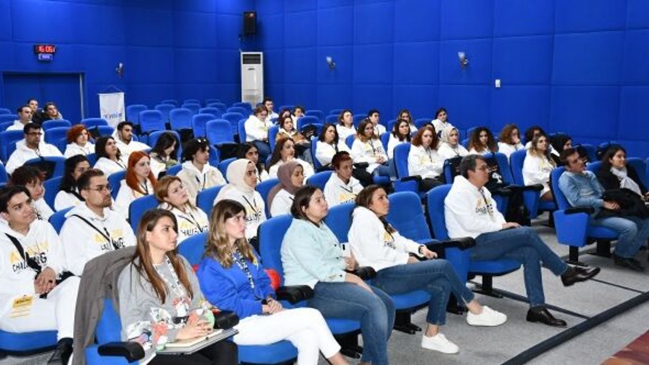 GELECEĞİN TASARIMCI VE MÜHENDİSLERİNDEN YEŞİM'E ZİYARET