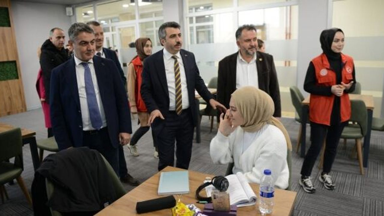 YILDIRIM GENÇLİK MERKEZİ'NDE DERSLER BAŞLADI