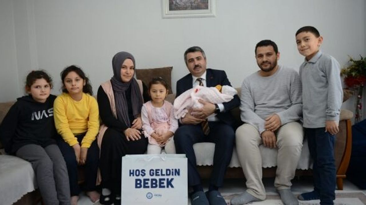 YILDIRIMDA YENİ DOĞAN BEBEKLERE BEBEK SETİ HEDİYE EDİLİYOR