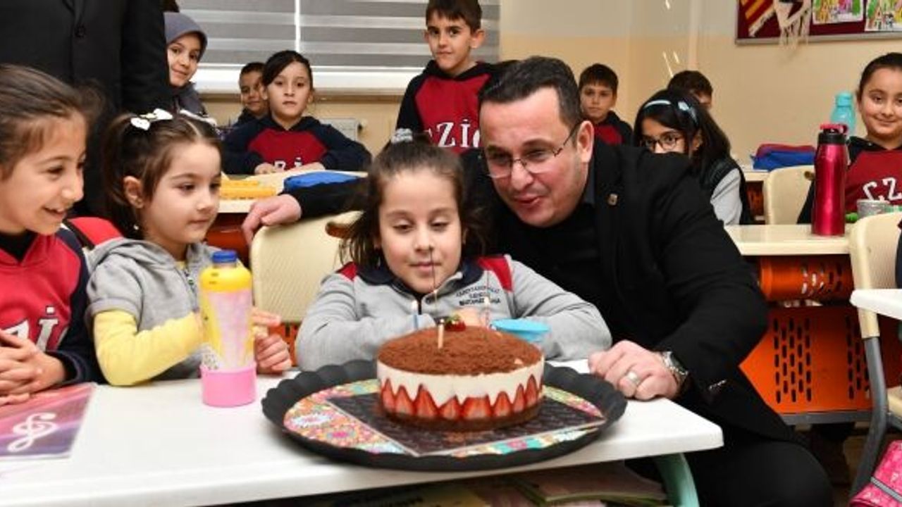 BAŞKAN KANAR’DAN ‘’ÖZEL’’ DOĞUM GÜNÜ SÜRPRİZİ