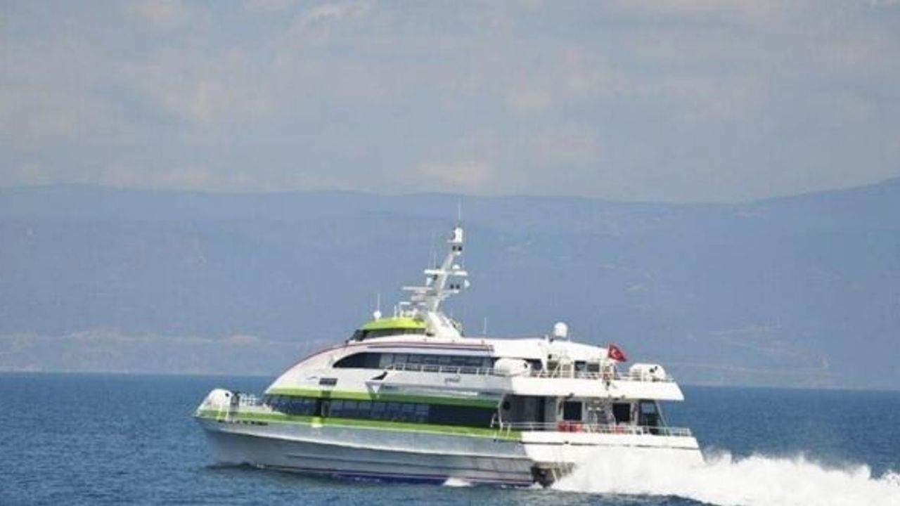 BURSA'YI RÜZGAR VURDU SEFERLER İPTAL OLDU
