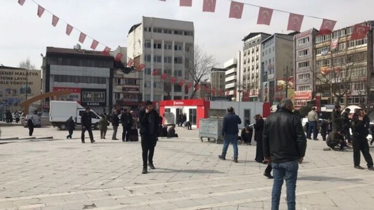 AFAD: MALATYA'DA 1 KİŞİ ÖLDÜ, 69 KİŞİ YARALANDI